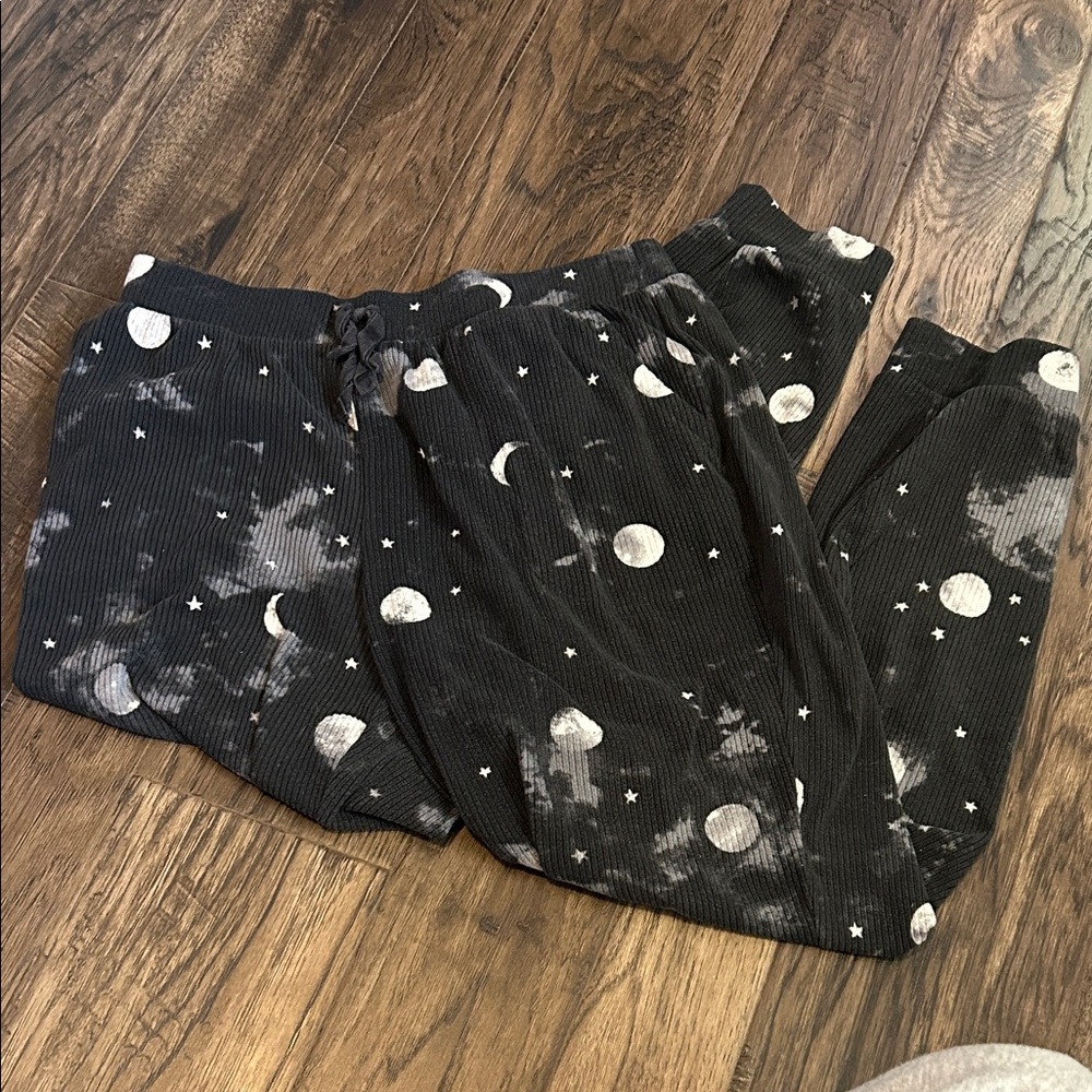 Black and White Celestial Print pajama Pants